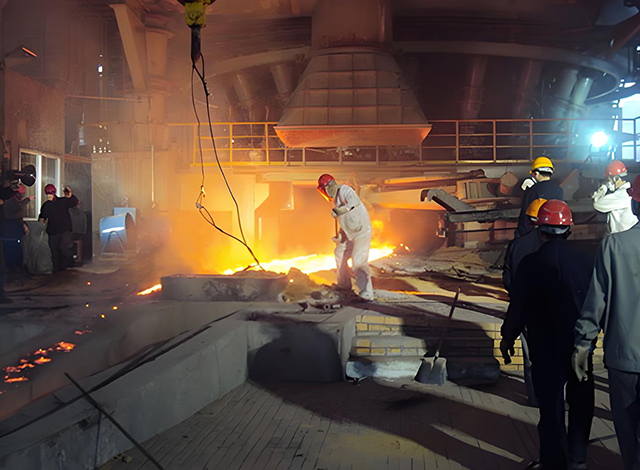 Série RVE32 dans la solution d'alimentation de grue de voiture double de haut fourneau